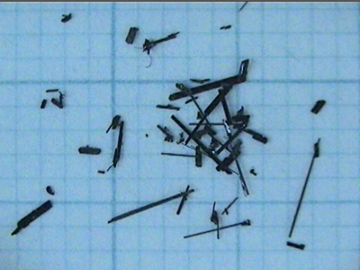 図1　有機導電体&theta;-(BEDT-TTF)<sub>2</sub>CsCo(SCN)<sub>4</sub> の単結晶