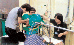 試料を装置にセットしてみよう・・（BL39XUにて）