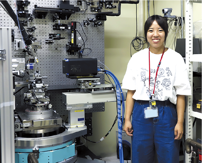 BL40XUの機器類と磯村さん