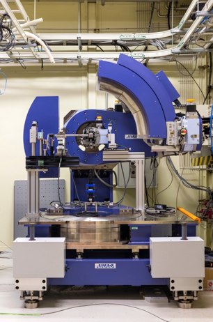 BL19B2_powder_diffractometer.png